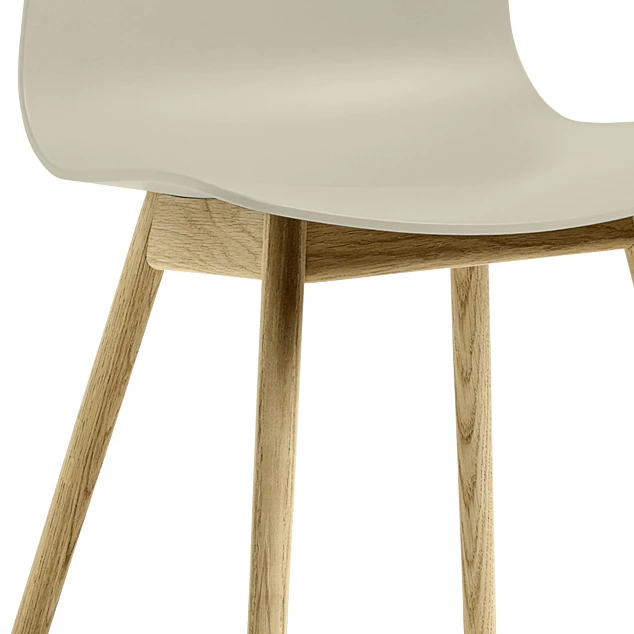 HAY About A Chair AAC12, Chêne Laqué - Vert Pastel 3 HAY About A Chair AAC12, Chêne Laqué - Vert Pastel – Image 3