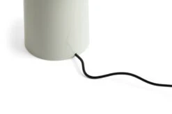 HAY Lampe De Table Pao Portable, Rouge -Hay Magasin 9367415009000 Pao Portable cool grey detail 01
