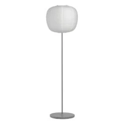 HAY Pied Pour Lampadaire Common, Summit Grey - Grey Terrazzo 10 HAY Pied Pour Lampadaire Common, Summit Grey - Grey Terrazzo -Hay Magasin 9452154009000 Common Floor Lamp base summit grey steel stem and grey terrazzo base Peach shade
