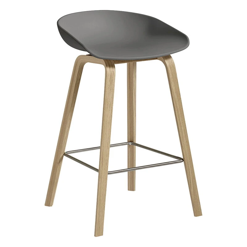 HAY Tabouret About A Stool AAS32, 65 cm, Chêne Laqué - Gris 1 HAY Tabouret About A Stool AAS32, 65 cm, Chêne Laqué - Gris