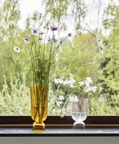 HAY Vase Bottoms Up, Modèle L, Ambre 8 HAY Vase Bottoms Up, Modèle L, Ambre -Hay Magasin Bottoms Up Vase L amber Bottoms Up Vase S pink