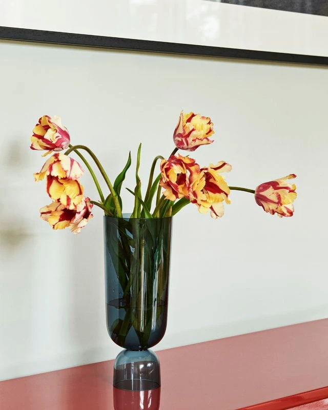 HAY Vase Bottoms Up, L, Bleu Marine 4 HAY Vase Bottoms Up, L, Bleu Marine – Image 4