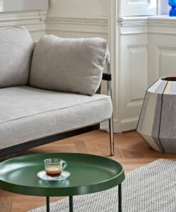 HAY Canapé Can, 3 places, Ruskin 05 - toile Noire - cadre En Chrome 8 HAY Canapé Can, 3 places, Ruskin 05 - toile Noire - cadre En Chrome -Hay Magasin Can 2 seater Roden 04 natural canvas chrome base Tulou Coffee Table matt green Bonbon L earth tones Moire Kelim grey
