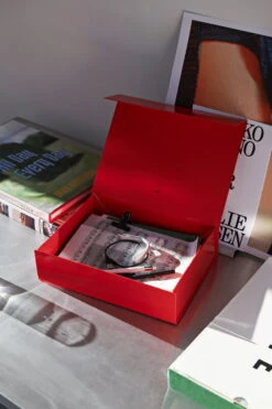 HAY Boîte De Rangement Colour, Modèle S, Rouge Vif 9 HAY Boîte De Rangement Colour, Modèle S, Rouge Vif -Hay Magasin Colour Storage S vibrant red