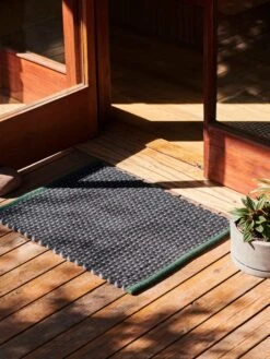 HAY Tapis D’entrée, Vert 5 HAY Tapis D’entrée, Vert -Hay Magasin Door Mat green Plant Pot with Saucer XL grey