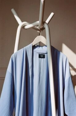 HAY Portemanteau Knit, Blanc 9 HAY Portemanteau Knit, Blanc -Hay Magasin Duo Robe sky blue Knit grey