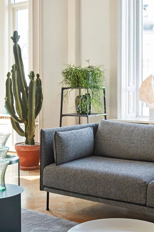 HAY Canapé Silhouette 3 Places, Olavi 03/Silk Black - Acier Noir 4 HAY Canapé Silhouette 3 Places, Olavi 03/Silk Black - Acier Noir – Image 4