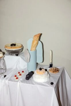 HAY Bougeoir Tube, S, Bleu Foncé 5 HAY Bougeoir Tube, S, Bleu Foncé -Hay Magasin Finnish Design Shop 0723P FDS kesa 2023 1348