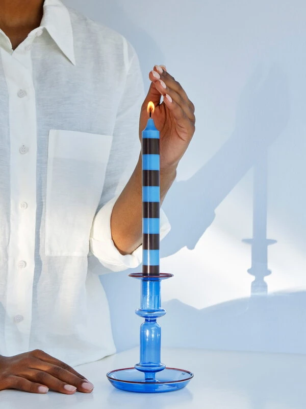 HAY Bougies Stripe, Lot De 4, Bleu 5 HAY Bougies Stripe, Lot De 4, Bleu – Image 5