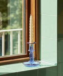 HAY Bougeoir Moyen Flare, Bleu Clair Avec Bord Rouge 8 HAY Bougeoir Moyen Flare, Bleu Clair Avec Bord Rouge -Hay Magasin Flare medium light blue with red rim