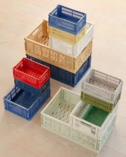 HAY Colour Crate, S, Plastique Recyclé, Blanc Cassé 11 HAY Colour Crate, S, Plastique Recyclé, Blanc Cassé -Hay Magasin HAY Colour Crate family 01 3