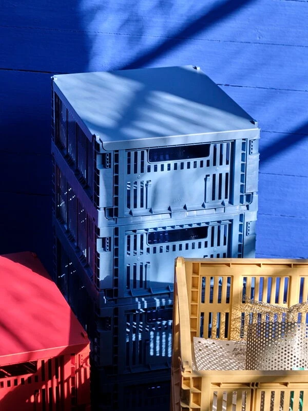 HAY Couvercle Colour Crate, M, Rouge 6 HAY Couvercle Colour Crate, M, Rouge – Image 6