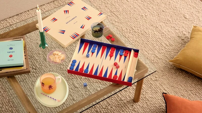 HAY Table Kofi 80 x 80 cm, Chêne Laqué - verre Transparent 5 HAY Table Kofi 80 x 80 cm, Chêne Laqué - verre Transparent – Image 5