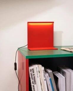 HAY Lampe De Table LBM, Tomato Red -Hay Magasin LBM Table Lamp tomato red Colour Cabinet M Wall multi