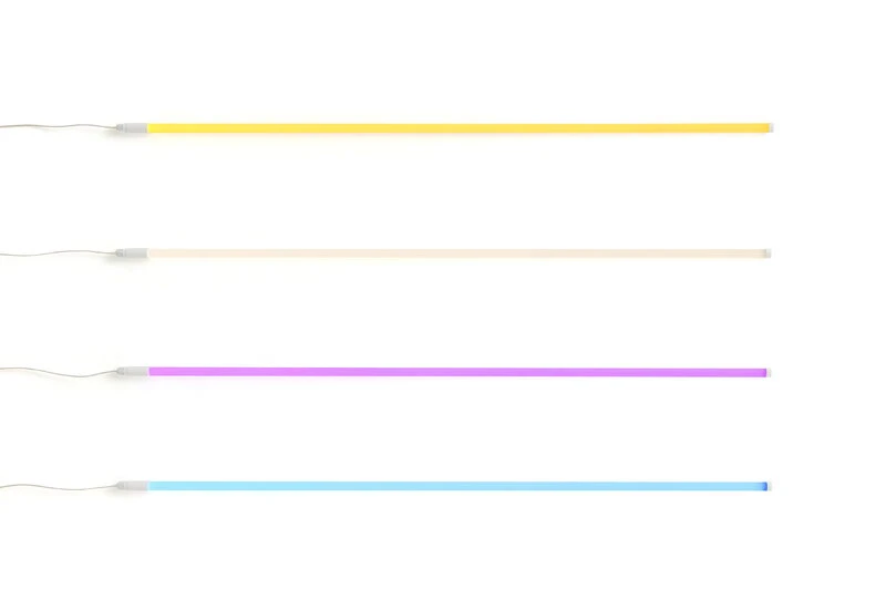 HAY Lampe LED Neon Tube Slim, 120 cm, Bleu 2 HAY Lampe LED Neon Tube Slim, 120 cm, Bleu – Image 2