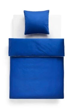 HAY Housse De Couette Outline, Bleu Vif 8 HAY Housse De Couette Outline, Bleu Vif -Hay Magasin Outline Duvet Cover 140x200 vivid blue Outline Pillow Case 63x60 soft vivid blue