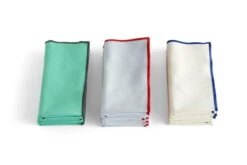 HAY Serviettes De Table Outline, Lot De 4, Bleu Clair 8 HAY Serviettes De Table Outline, Lot De 4, Bleu Clair -Hay Magasin Outline Napkins Set of 4 family