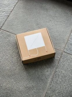 HAY Lampe De Table Paper Cube, Blanc -Hay Magasin Paper Cube Table Lamp detail 01