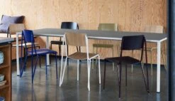 HAY Chaise Petit Standard, Bordeaux Foncé - Bordeaux Foncé -Hay Magasin Petit Standard New Order Table 1