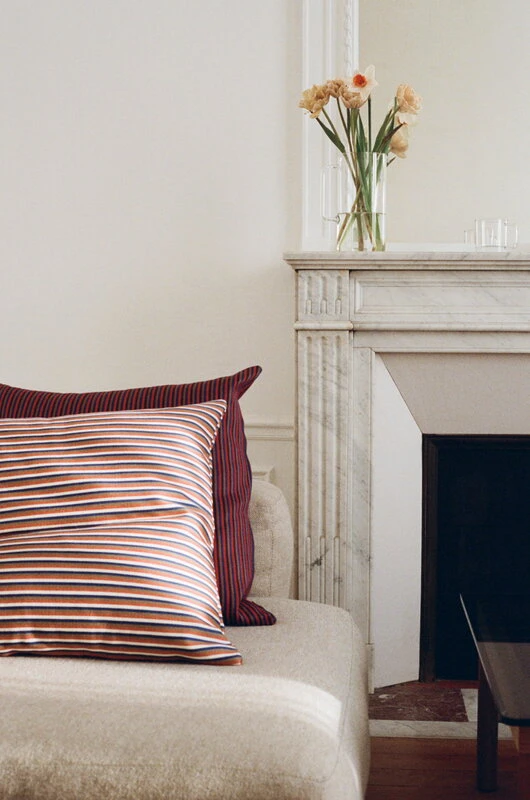 HAY Coussin Ribbon, Rouge 4 HAY Coussin Ribbon, Rouge – Image 4