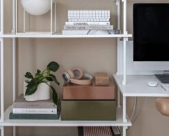 HAY Boîte De Rangement Colour, Modèle M, Olive 10 HAY Boîte De Rangement Colour, Modèle M, Olive -Hay Magasin Small Storage Design Stories x Kasia Rutkowiak 15 1