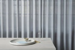 HAY Table Basse Tulou 55 cm, Blanc Cassé 10 HAY Table Basse Tulou 55 cm, Blanc Cassé -Hay Magasin Tulou Coffee Table off white tray