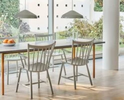 HAY Suspension Pao Steel Pendant 470, Cool Grey 8 HAY Suspension Pao Steel Pendant 470, Cool Grey -Hay Magasin Two Colour L200xW90 light grey wb lacquer valchromat tabletop ochre powder coated steel J42 warm grey wb lacquer beech Pao Steel Pendant 470 cool greyrole