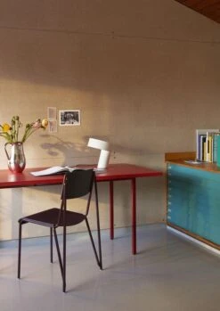 HAY Chaise Petit Standard, Bordeaux Foncé - Bordeaux Foncé -Hay Magasin Two Colour Booklet 20 2