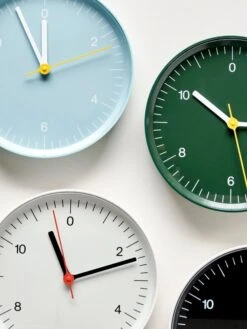 HAY Wall Clock, Bleu 11 HAY Wall Clock, Bleu -Hay Magasin Wall Clock Family 02