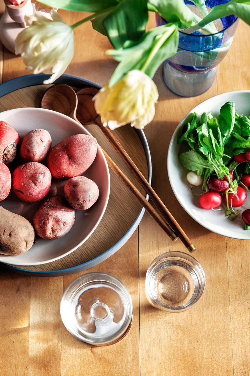 HAY Vase Bottoms Up, Modèle S, Bleu électrique 4 HAY Vase Bottoms Up, Modèle S, Bleu électrique – Image 4