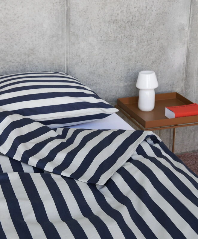 HAY Table Carrée Moyenne Tray, Caramel 5 HAY Table Carrée Moyenne Tray, Caramel – Image 5